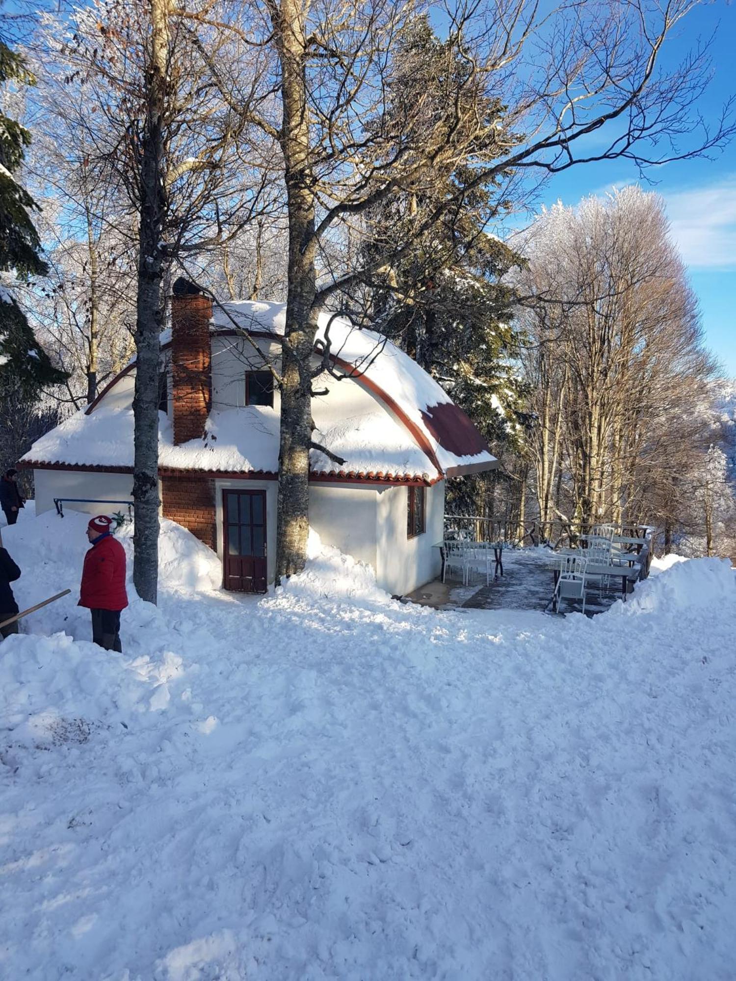 Teona Kartepe Bungalov Extérieur photo